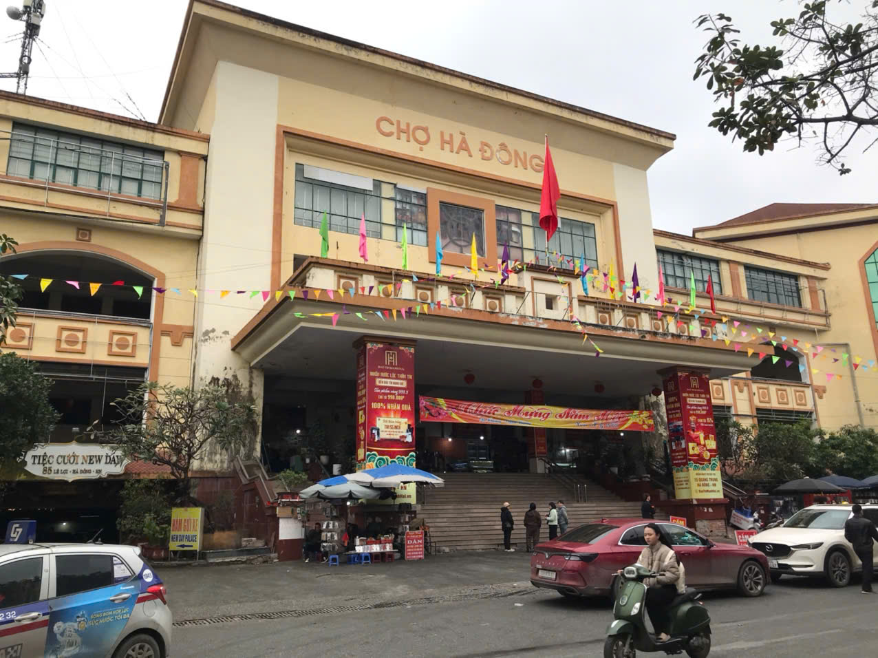 BÁN ĐẤT ĐƯỜNG VẠN PHÚC HÀ ĐÔNG 50M2, TIỆN ÍCH NGẬP TRÀN